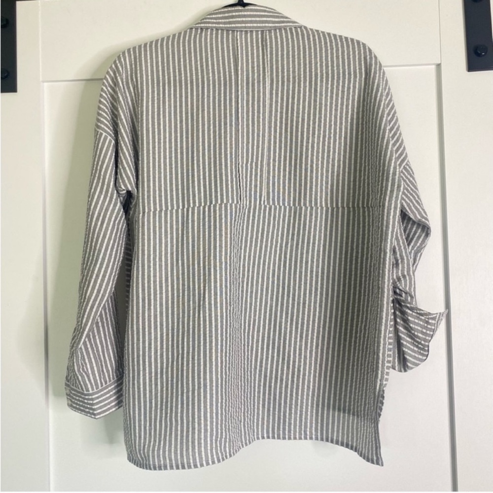 Adyson Parker gray white striped button up shirt - Picture 13 of 14